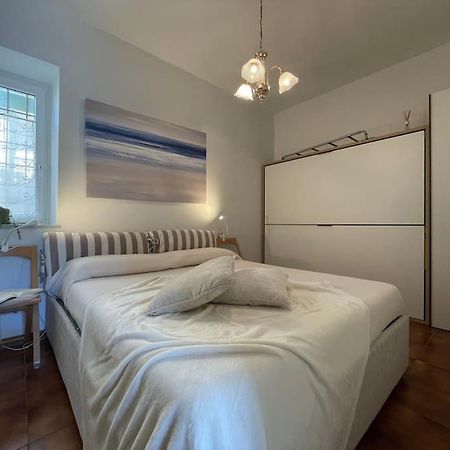 Free Parking Casa Con Giardino - Centro Mare A 5 Minuti Apartment Pietra Ligure Luaran gambar