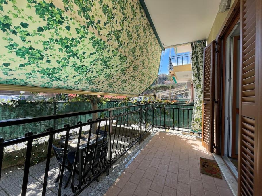 Free Parking Casa Con Giardino - Centro Mare A 5 Minuti Apartment Pietra Ligure Luaran gambar