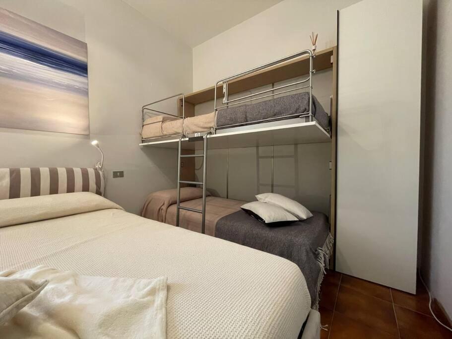 Free Parking Casa Con Giardino - Centro Mare A 5 Minuti Apartment Pietra Ligure Luaran gambar